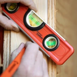 Box Beam, I-Beam & Torpedo Levels: Level Type: Torpedo; Vial Style: Barrel; Length (Inch): 9; Magnetic: Yes