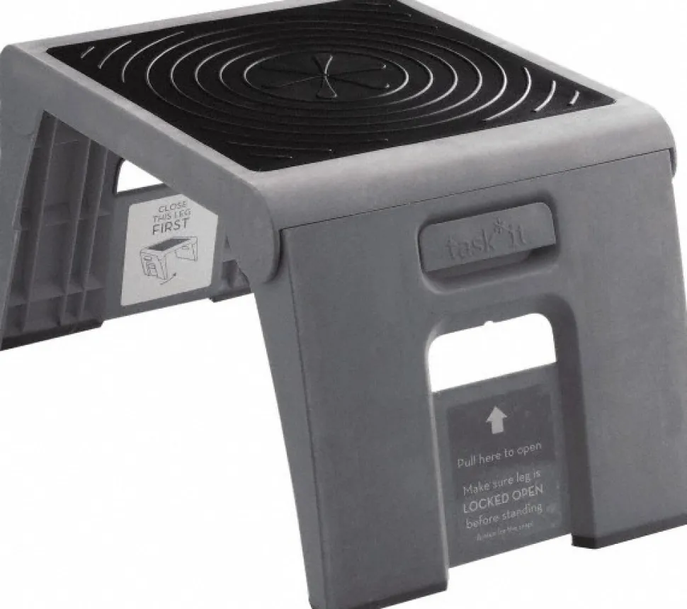Folding Step Stool: 11" OAH, Plastic
