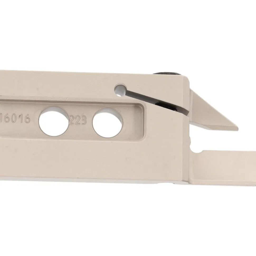 Indexable Grooving Blade: 1.26" High, Right Hand, 0.1575" Min Width