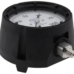 Pressure Gauge: 4-1/2" Dial, 0 to 300 psi, 1/4" Thread, NPT, Lower Mount