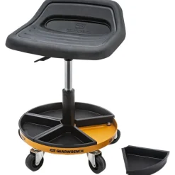 Tractor Seat: Rubber